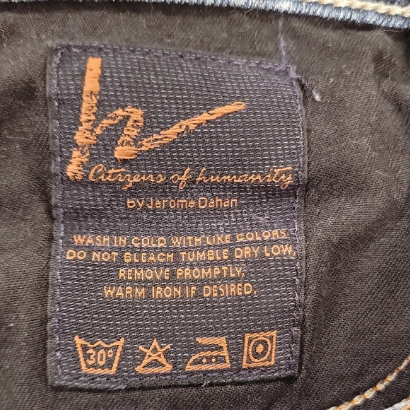 Citizens Of Humanity Ingrid Flare Jeans - Picture 11 of 16